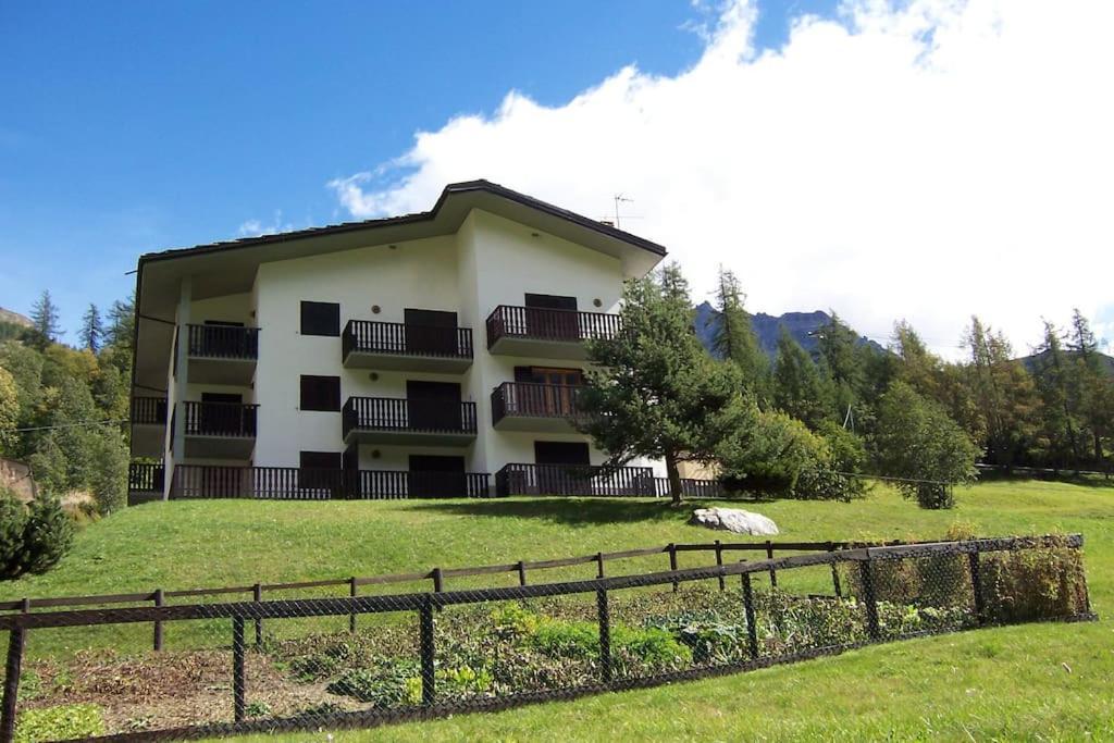 Valtournenche Appartamento Comodo Alle Piste Singlin Екстер'єр фото